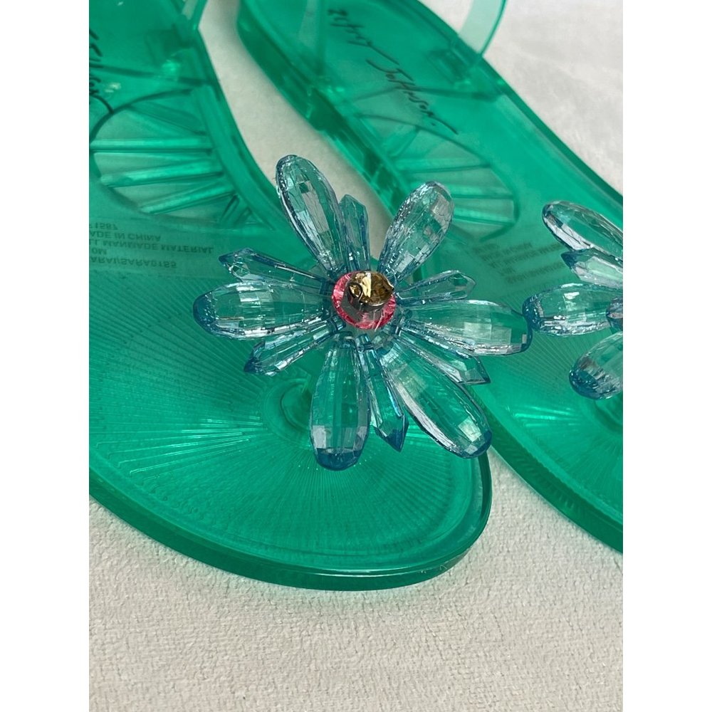 Betsey Johnson Size 7 Flip Flop Sandals Green Jelly Sarai Blue Flower Beach Pool - Picture 2 of 6